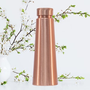 Ayurvedic Handmade Copper Water Bottle - Ayurvedic Conic Bottle (600 ml)