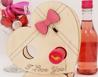 Valentines tipsy heart is the perfect gift for him or her. Wine gift, laser cut, drink carrier.