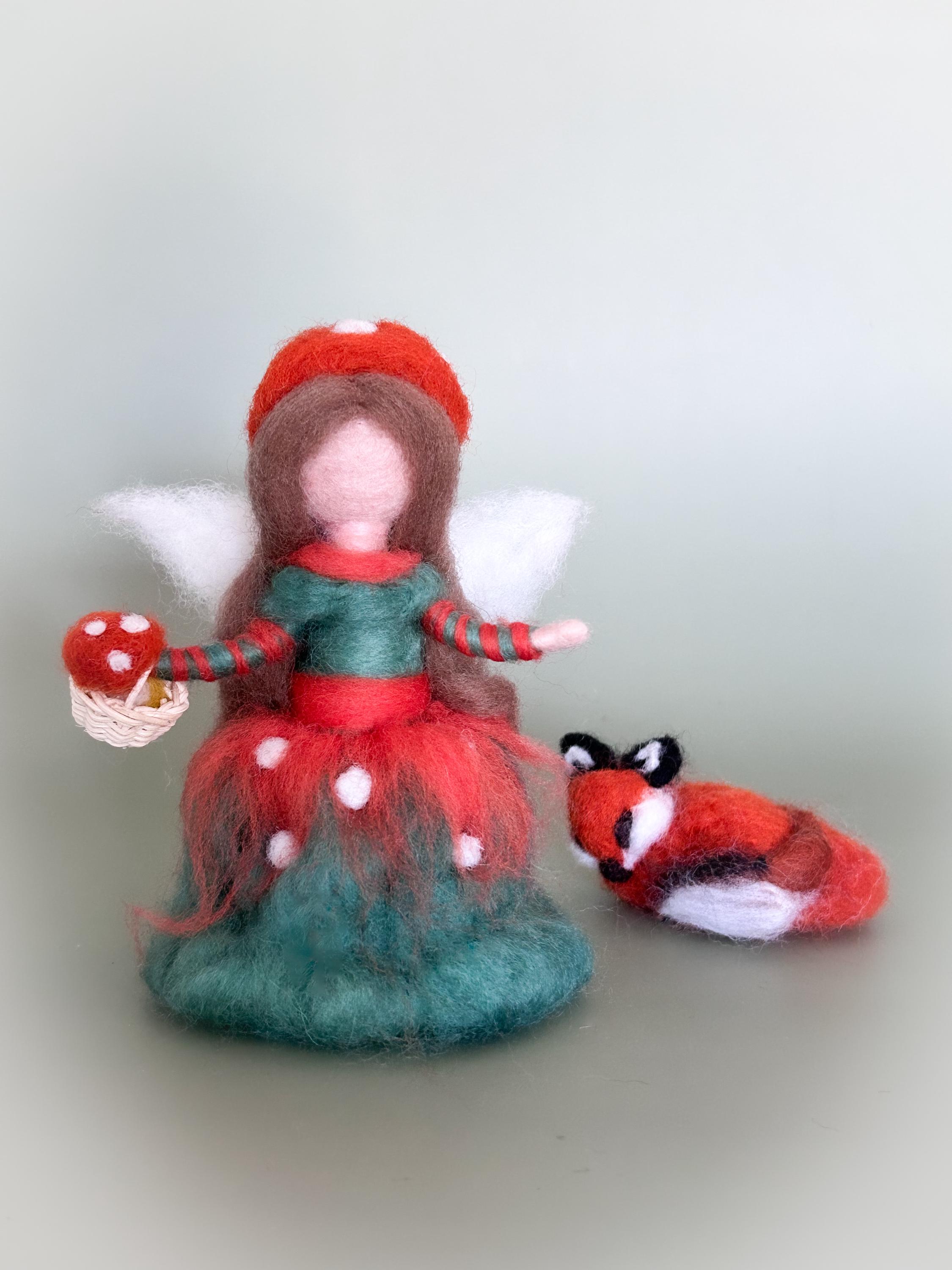 ニードルフェルトで作るキノコの妖精：ウォルドルフ教育にインスパイア 