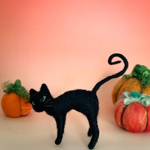 Needle Felted Black Cat – Autumn Art Sculpture – Halloween ornament- Waldorf-Inspired Wool Figurine –  Nature Table Decor, Samhain altar