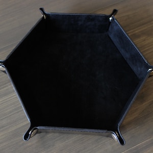 Black dice tray