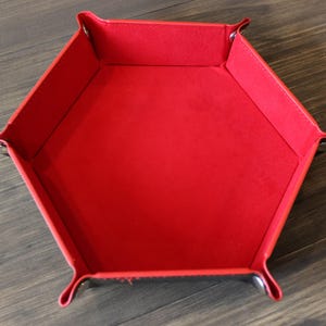 Red hexagon snap dice tray