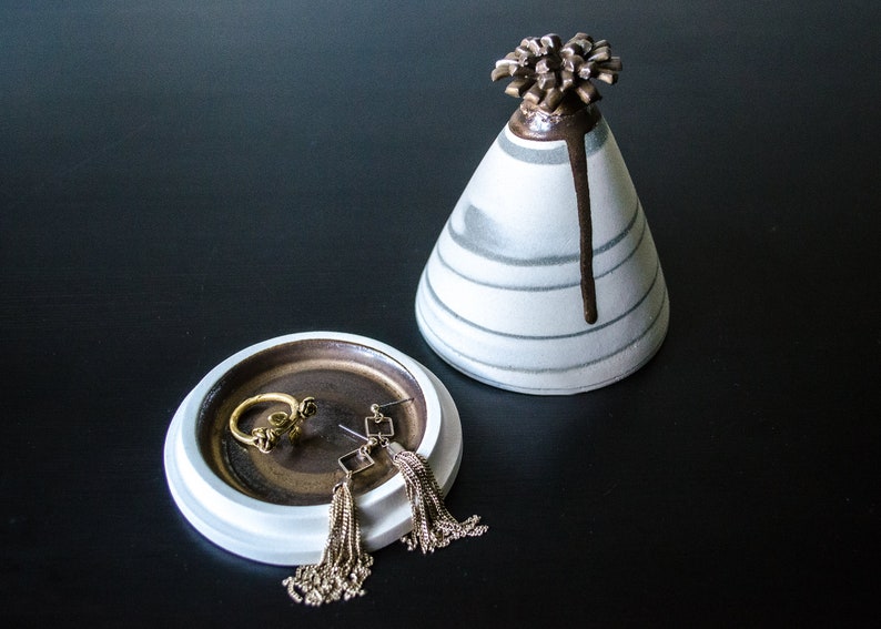 Party Hat Tea Light Holder Decorative Candle Cover Mantel Decor Stoneware Home Decor Figured Candle Holder image 9