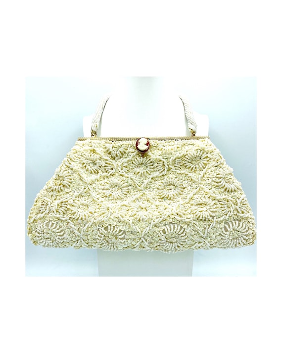 Vintage Beaded and Sequined Cameo Clasp Handbag- … - image 1