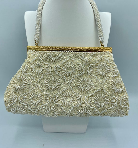 Vintage Beaded and Sequined Cameo Clasp Handbag- … - image 4