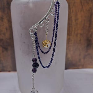Master Jinshi Ear Cuff