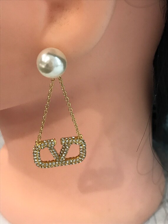 Original Valentino Gold & Pearl earrings