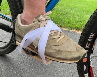 tricycle pedal straps