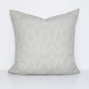 Light Gray Pillow Cover, Geometric Patterned Pillowcase, Classic Designer Cushion, Modern Neutral Accent Sham, ETCH Smoke