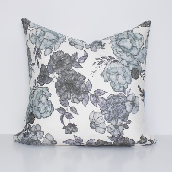 Cascade Pillow Cover in Indigo