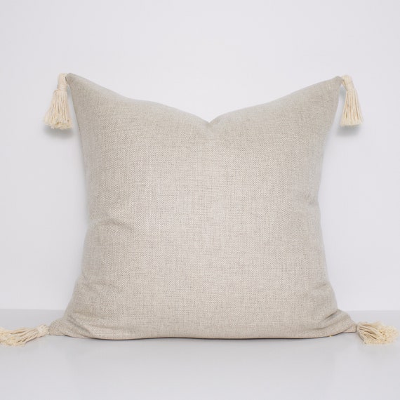 Linen Large Tassel Pillow Cover in Oat
