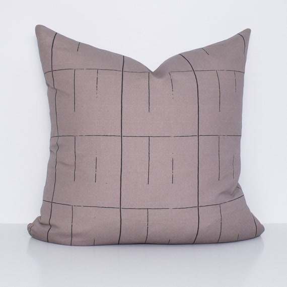 Fitz Pillow Cover in Rose