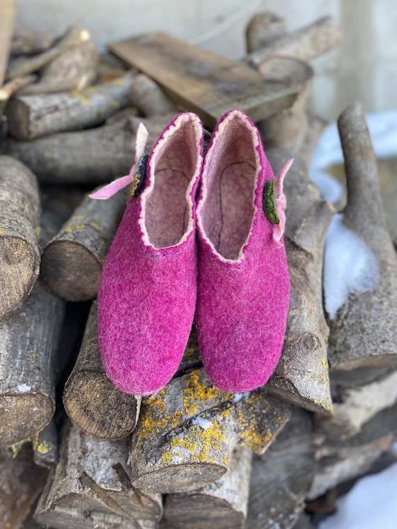 Pantoufles feutrées sabots de laine chaussures faites main - Main Image