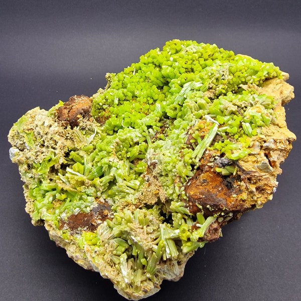 Museum Pyromorphite from China , amazing green color, large crystals , fine mineral specimen