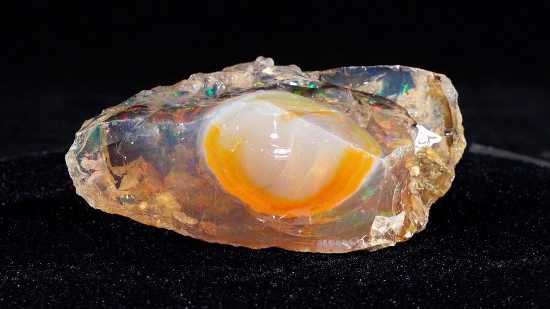 Super High Quality Ethiopian Opal Mineral Specimen Beautyfull Decor