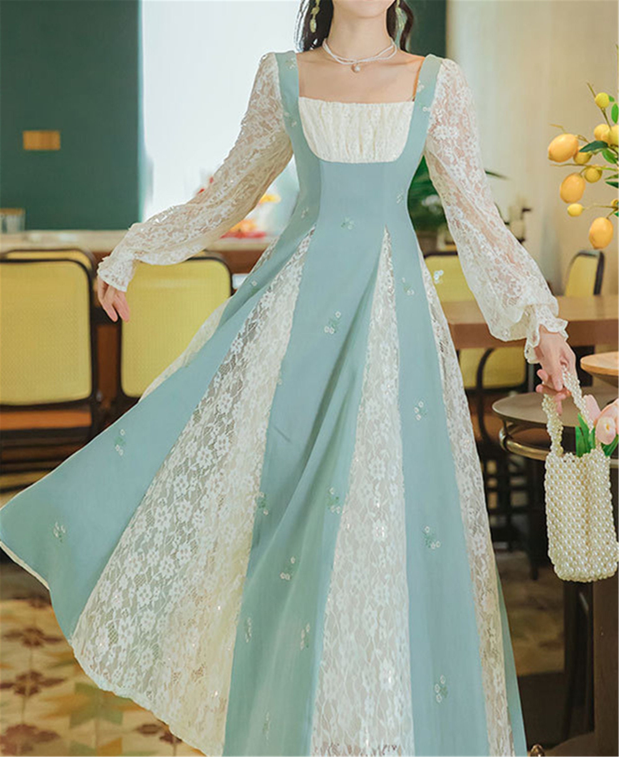 AMERI UNDRESSED 2WAY FAIRY LACE DRESS（ブランド一覧