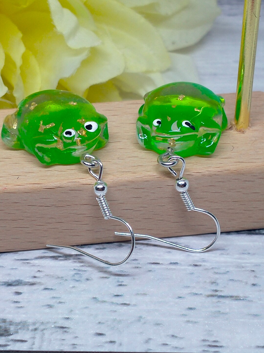 Novelty Resin With Gold Foil Flakes Frog Earrings Etsy Australia