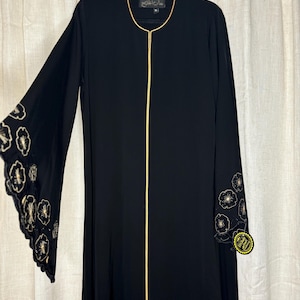 Black Embroidered Abaya/ /Abaya for Women/Dubai Black abaya/Black floral abaya/Ramadan Outfit/Eid outfit/Women’s Abaya/Nikkah Abaya/abaya