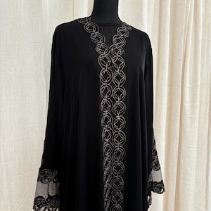 Abaya/Women’s Abaya/Muslim Dress/Black Dubai Abaya/Eid outfits/Ramadan Outfits/Niqah Dress/Wedding Dress/black modest abaya/Casual abaya