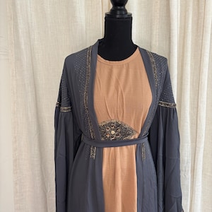 Elegant Embellished Abaya/Open Front Abaya/Dusty Pink Abaya/Gray Abaya/Ramadan Abaya/Rhinstone Abaya/Fancy abaya/Abaya for Eid/Dubai Abaya