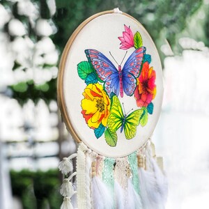 DIY Unicorn Dreamcatcher Craft Kit Kids Art Activity Rainbow Craft Kit Birthday Gift for Girls Paint and Markers Creative Kids Gift Baby image 15