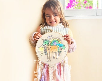 DIY Dreamcatcher Kit for Kids Make Your Own Dream Catcher Craft Birthday Party Favors Unicorn Butterfly Jungle Elephant Rainy Day Girls Gift