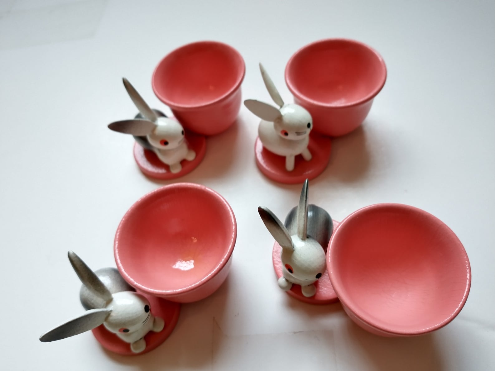 set of 4 BUNNY EGG CUPS, wooden, from Germany
