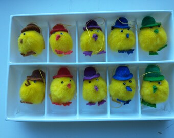 WOOL  CHICKS with hats,  made in Germany, Easter decoration