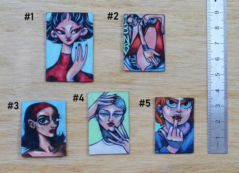 WOMEN pin/'s
