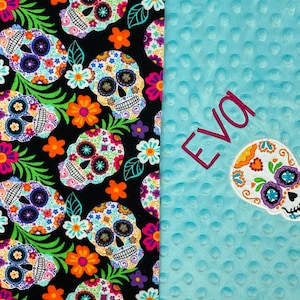 Day of the Dead Flannel/Minky Blanket, Personalized Dia de los Muertos Baby Blanket, Sugar Skulls Blanket with Name for Toddler, Child