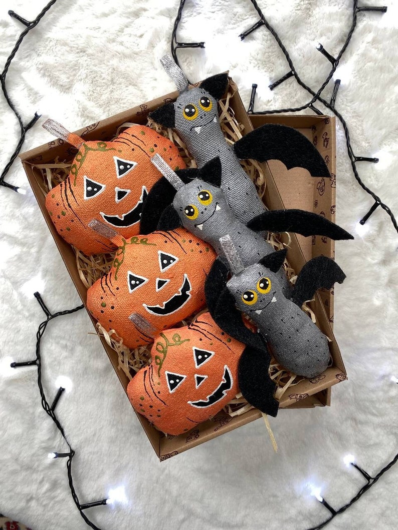 Halloween textile decoration Trick Or Treat Gift box Halloween decor Bat & Pumpkin Decor with the smell of vanilla Happy Halloween image 1