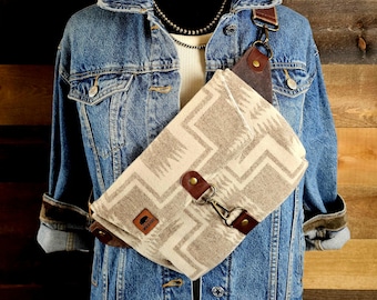 Crossbody Bag, Cross Chest Bag, Western Purse, Travel Bag, Western Bag, Southwestern Purse, Sling Bag, Minimalist Bag, Festival Bag