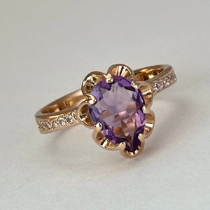Vintage original solid gold 14k ring with amethyst, amethyst ring, february birthstone ring, gemstone ring, 14k gold ring, rose gold ring