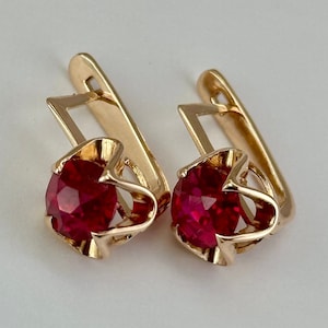 Vintage original rose gold 583 14k earrings with ruby, 14k gold earring, rose gold earring, ruby earrings, retro gold, 583 gold, 14k, gift