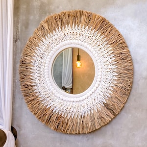 round wall mirror 63 cm made of raffia and shells in boho deco style, handmade from Bali, functional mirror