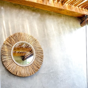 Strandhaus Deko – Boho Spiegel bringt Wärme und Natürlichkeit an deine Wand.