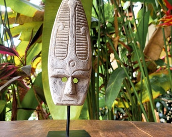 Scultura in legno di Timor, maschera in legno con base di supporto, decorazione artistica unica