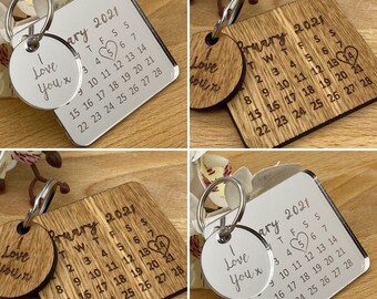 PERSONALISED Love You To The MOON And Back INFINITY Gifts for Her Him Novelty I