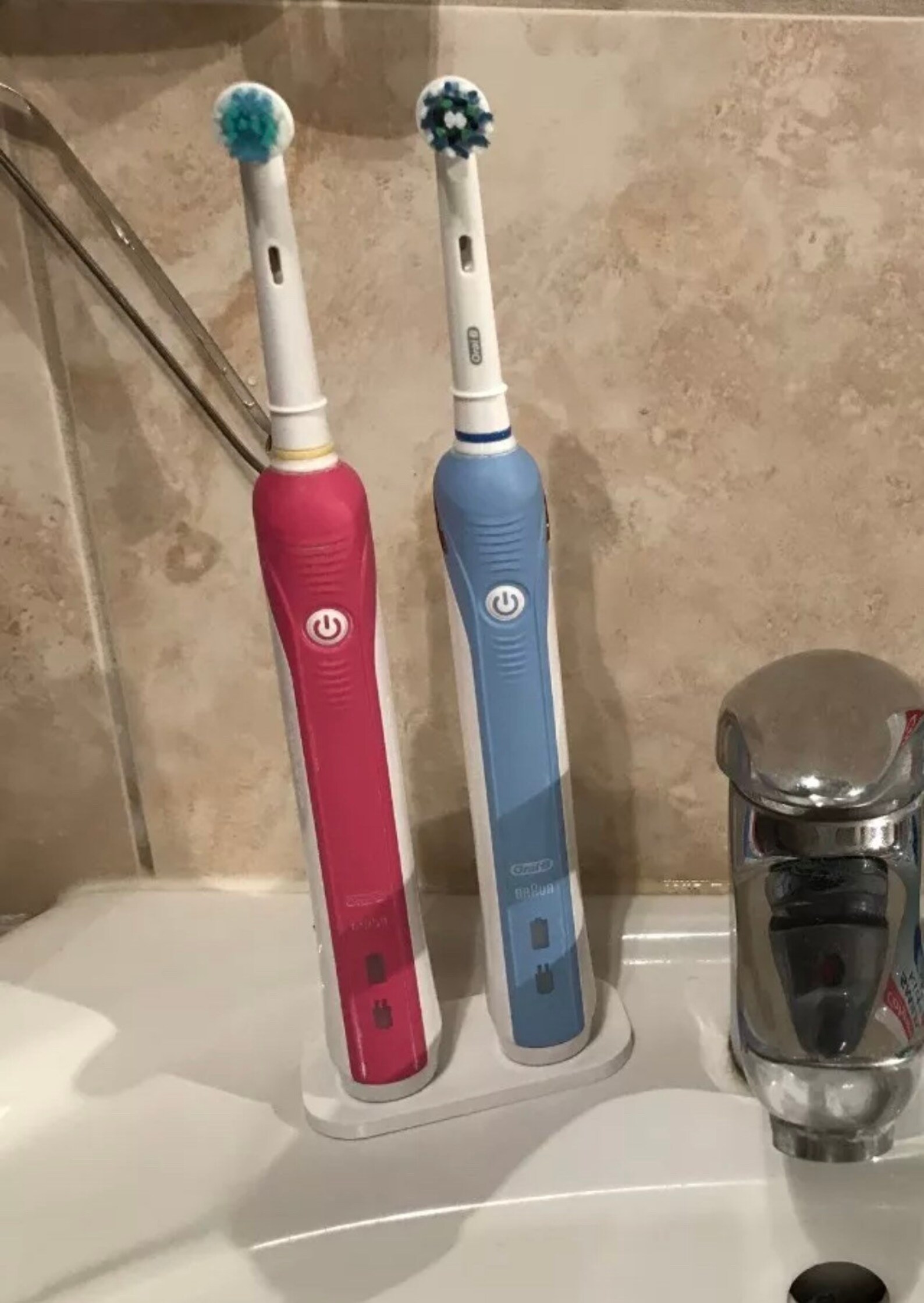 oral b his and hers toothbrushes