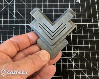 Star Wars Andor Alien Senator Brooch - Sci-Fi Resin Jewelry