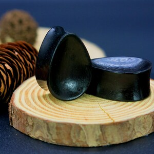 Black Steel Teardrop Gauges With Embedded Bats – Handmade 316L Steel & Resin, MTO-055