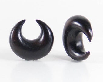 Pair of Dark Raintree Ear Lobe Pinchers