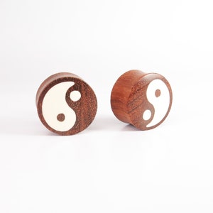 Blood Wood Vintage Yin Yang Reversible Graphic Plugs I Wood Saddle Plug I Logo Wood Plugs I Plug Gauges I Wooden Picture Plugs