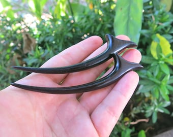"Handgemachte ""Dark Raintree"" Krallenohrringe aus Holz für gedehnte Ohrläppchen." Custom Schwarz Holz Ohr Talon Gauges
