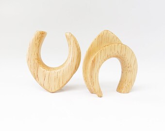 Hevea Wood Teardrop Saddle Spreaders: Custom Platform Ear Gauges