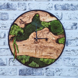 Moss Wall Clock-Made To Order Wood Wall Clock, Moss Clock For Wall, Wall Clock Decor, Custom Made Moss, Moss Wall Art, Cadeau de Noël