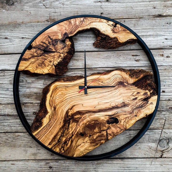 Reloj de pared de madera de olivo, reloj de granja, reloj de pared único, reloj de pared grande, reloj de borde vivo, arte de pared de madera, regalo para él