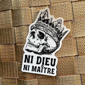 No god no master decal French anarchist skull atheist leftist vinyl sticker punk philosopher waterproof vinyl