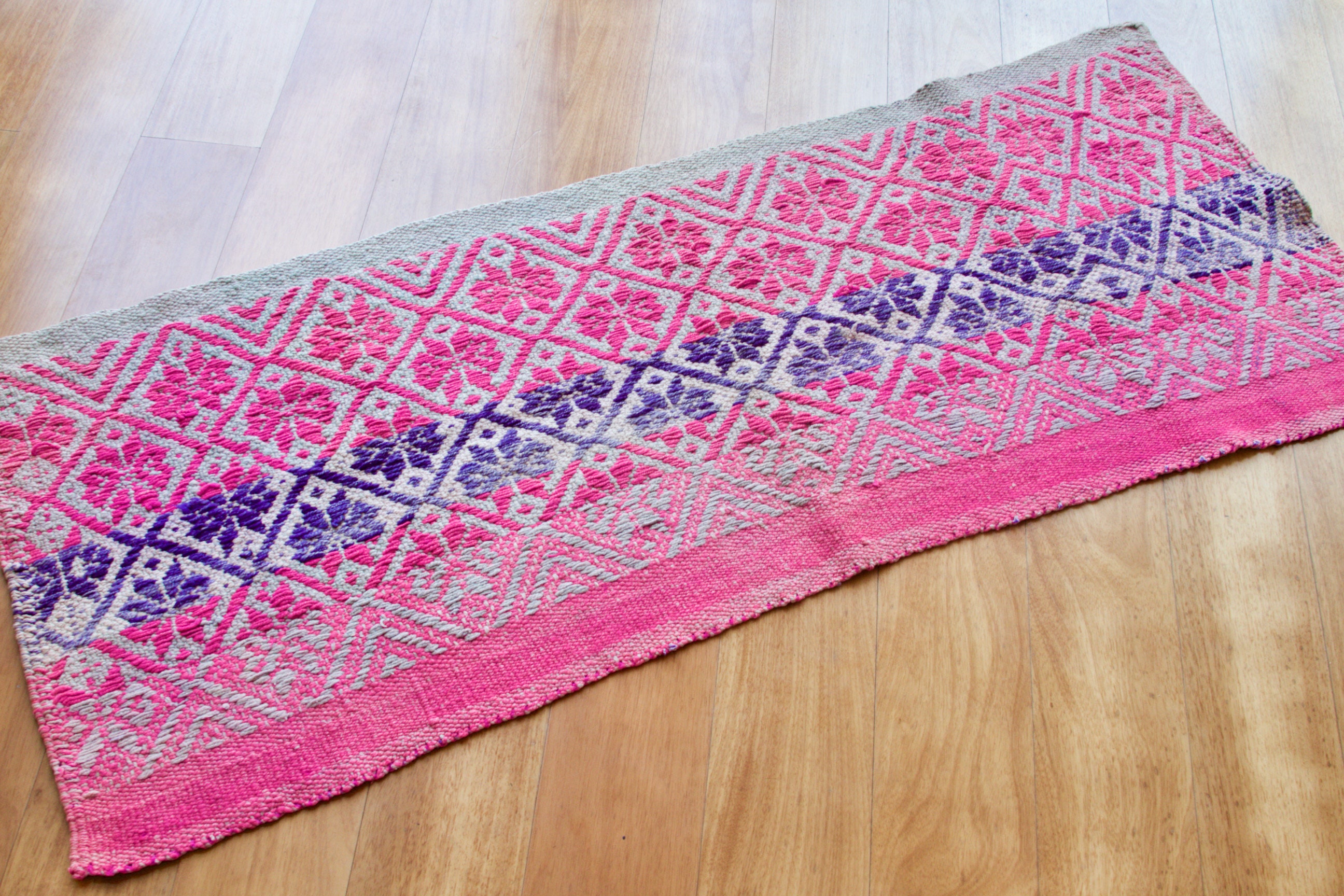 Rustic Decor Natural Wool Rug Vintage Rug Peruvian Rug Kitchen Rug Boho Rug Handmade Andean