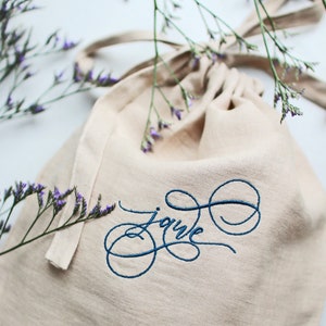 Bestickte Leinen Tasche | Personalisierte Wäschesäcke | Personalisierte Leinentaschen | Jubiläum Taschen | Leinen Geschenk Tasche | Leinen Aufbewahrungstasche |
